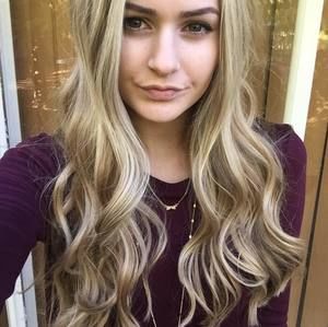 Meet your Posher, Katelyn